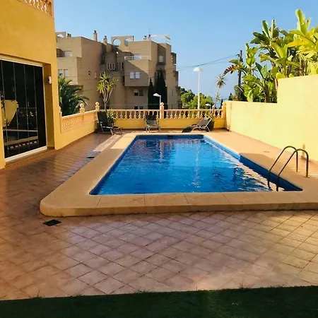 Viktoriia Villa, Calpe